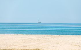 Olivento Beach Front Suites